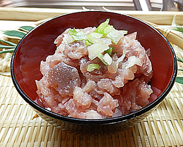 まぐろのたたき 粗挽き 1袋入1袋当り丼1人前が目安マグロ たたき 粗挽き 鮪 タタキねぎとろネギトロ 小分け ネギトロ丼 刺身 手巻き寿司海鮮丼 お造り ねぎトロ ユッケ楽天 通販 価格 販売 お土産 記念 ギフト