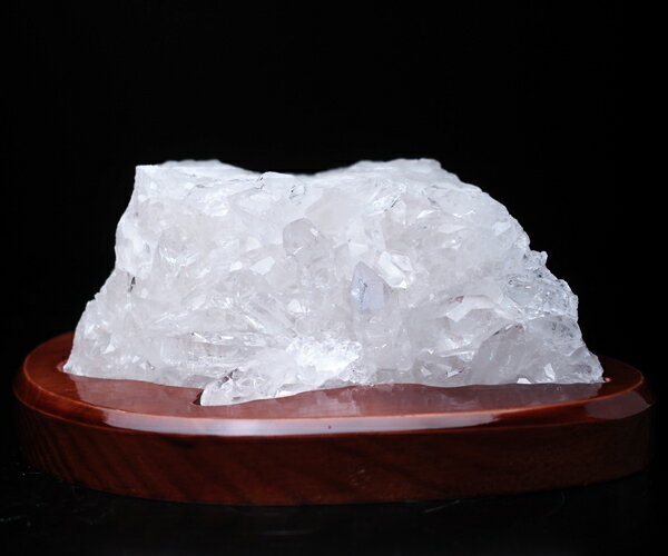 水晶クラスター 660g 水晶 クラスターブラジル産 台座付き 一点もの 