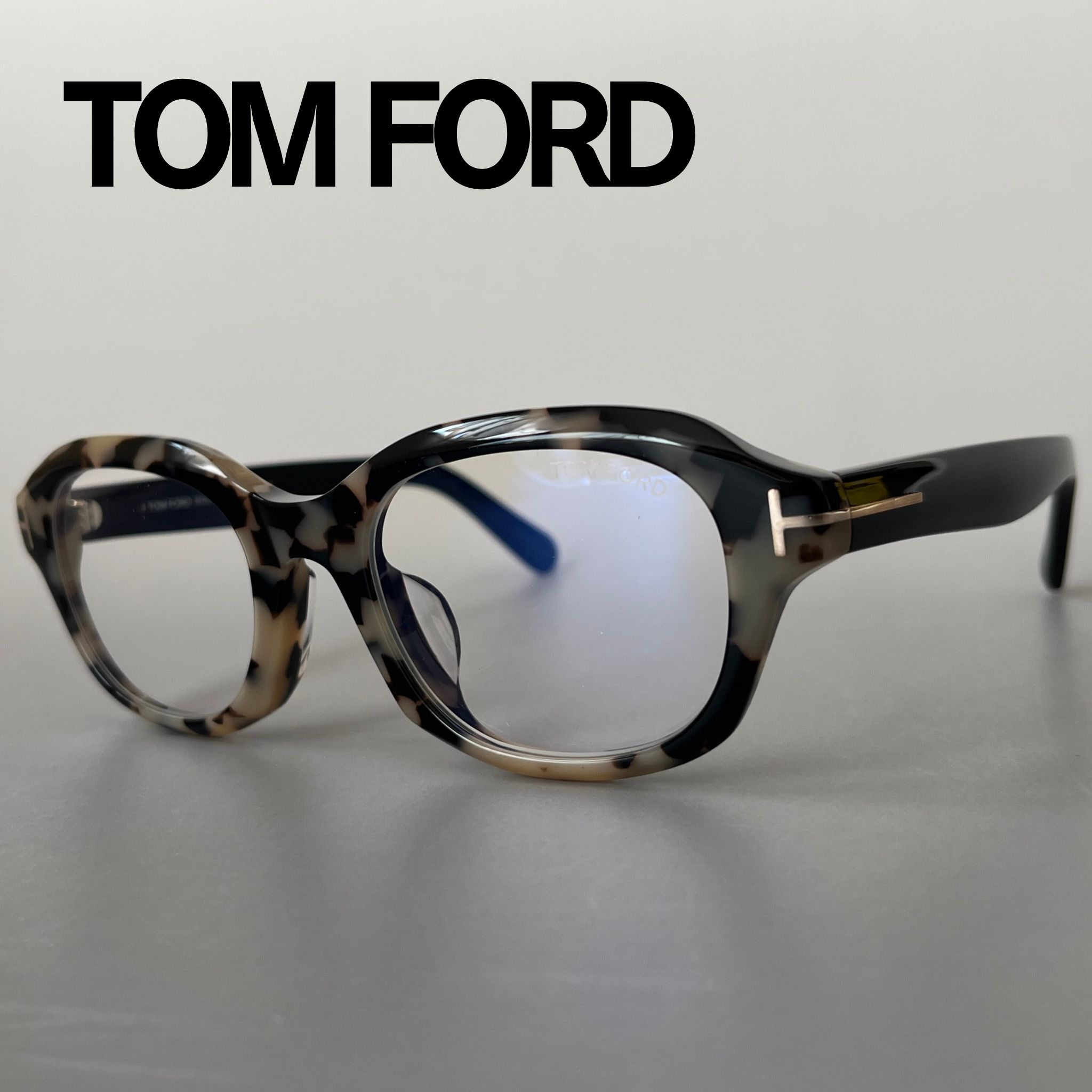 【P10倍！500円OFFクーポン！】ワンダフルデー！2/1 0時～23:59まで トムフォード メガネ TOM FORD アジアンフィット ウェリントン グレー ブラック 黒 グラデーション 眼鏡 メンズ レディース 新品 おしゃれ