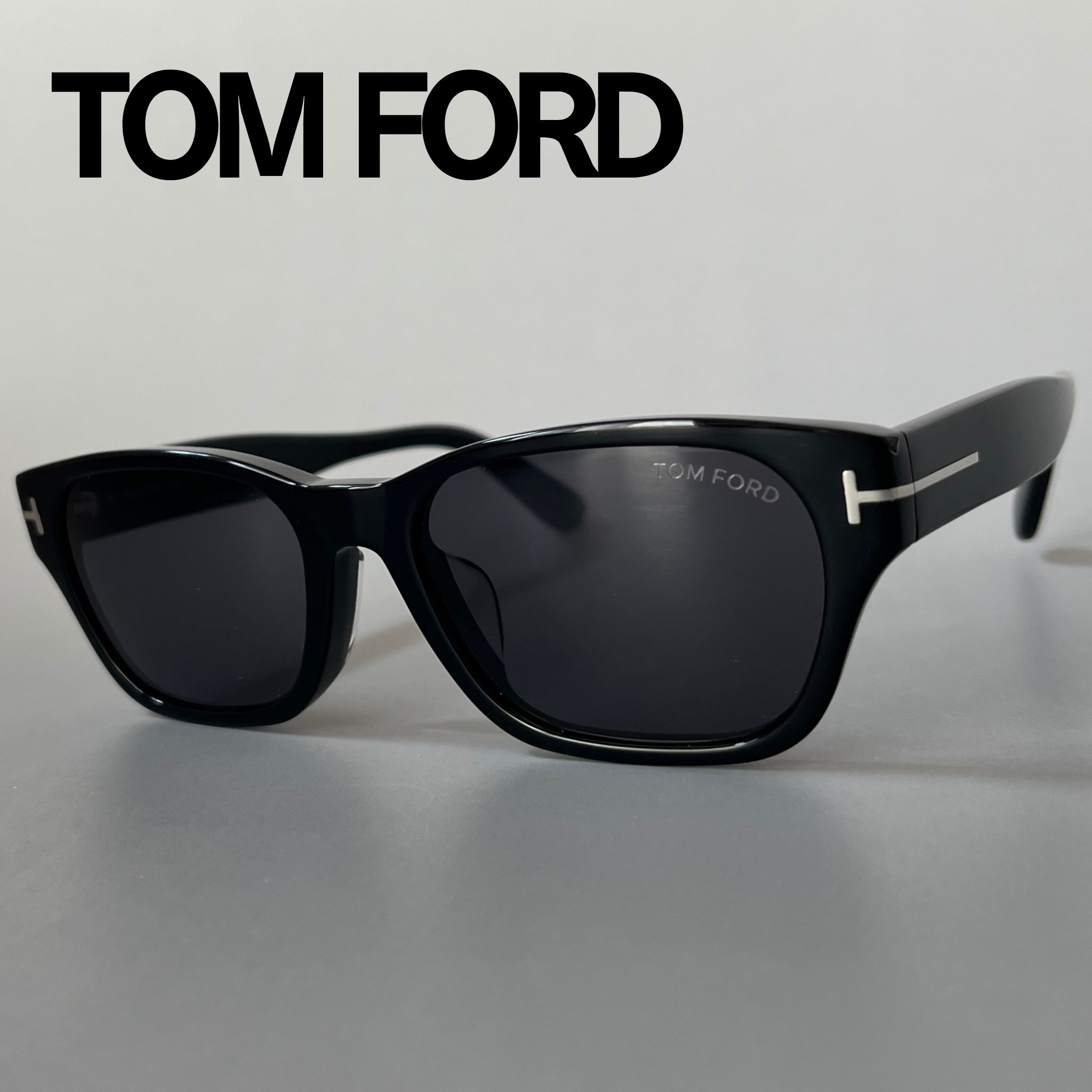 Rakuten - 【2000円OFFクーポン！P2倍】お買い物マラソン 5/9 20時～5/16 1:59まで トムフォード サングラス TOM FORD ウェリントン FT0959 ブラック ゴールド 新品 黒 金 レディース メンズ アジアンフィット イタリア製