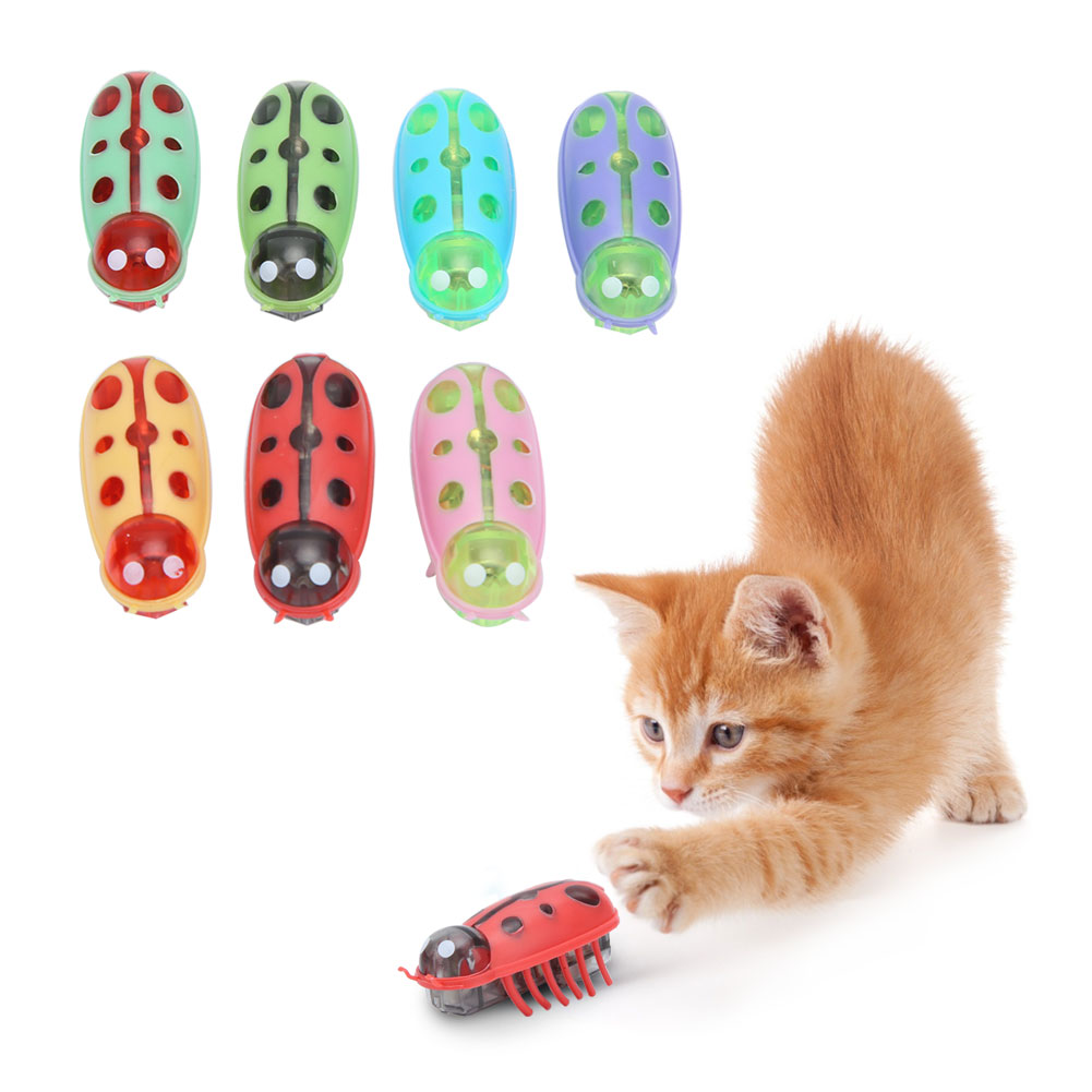 猫のおもちゃ 7個のマルチカラーミニかわいいてんとう虫の形のペットInteractiveToy猫子猫ティーザーおもちゃセットペットインタラクティブエクササイザー