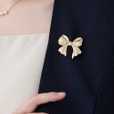 【最大10%OFFクーポン配布中】 ブローチ 日本製 K18GP リボン モチーフ ピン 上品 ママスーツ スーツコーデ 30代 40代 50代 60代 母の日 敬老の日 結婚式 入学式 卒業式 入園式 卒園式 プレゼント