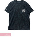 CHROME HEARTS 2024SS Graveyard Cemetery Cross Tee クロムハーツ グレイブヤードセメタリークロスTシャツ 半袖カットソー 総柄 スクロールロゴプリント 胸ポケ ホースシュー ブラック サイズS