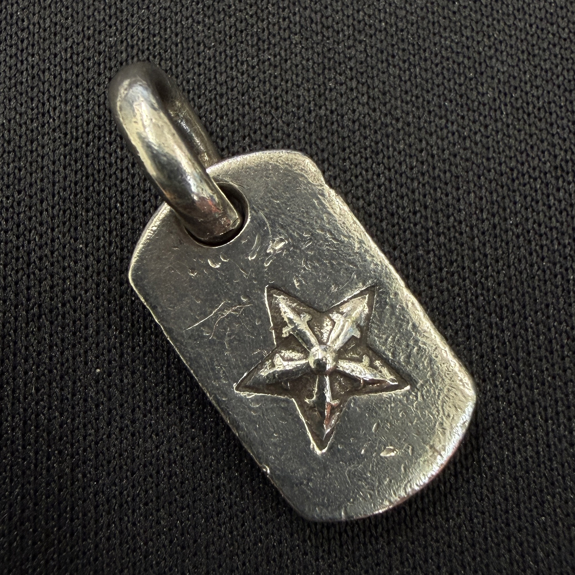 CHROME HEARTS TINY STAR Dock Tag Pendant Charm クロムハーツ タイニー スター ドッグタグ ペンダントチャーム ペンダントトップ アクセサリー ネックレス シルバー925 シルバー【260805】【中古-B】