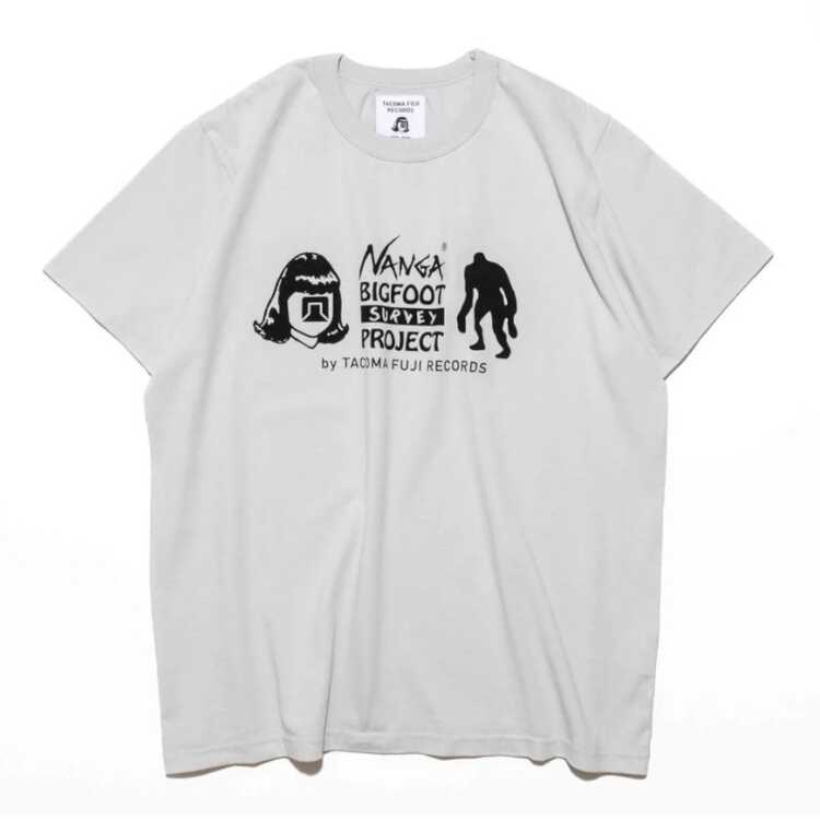 NANGA ナンガ×タコマフジレコード ビッグフットサーベイプロジェクト ロゴティー(メンズ) [サイズ：XL] [カラー：アイスグレー] #N0000840 【送料無料】【スポーツ・アウトドア アウトドア ウェア】