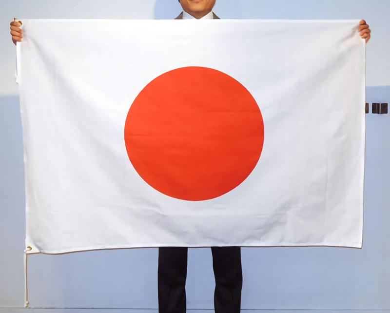 日本国旗・日の丸 日本製 綿天竺（木綿の伝統的な天然素材）90×135cm・左上下ハトメ紐付き