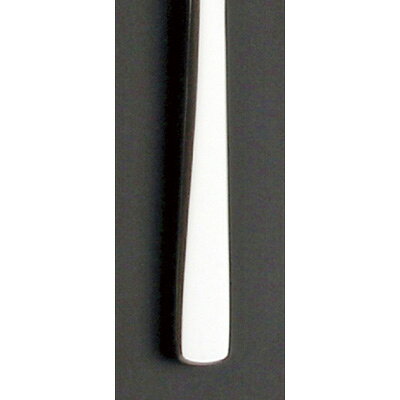 【商品仕様】■品番：K273402■サイズ：全長（mm）180■素材：18-8ステンレス　ミラー仕上■生産地：燕三条■JANコード：4972130052203■納期：最短2〜5営業日以内発送　※取り寄せ商品につき入荷状況により2週間〜1か月程かかる場合がございます。【特徴】Deyton〈デイトン〉No.5200シリーズ 太く直接的なフォルムながら、角は丸みを帯びた優しい印象も与えています。 【注意事項】※こちらの商品は代引きでの発送が出来かねます。※画像は実物の色味にできるだけ近づけておりますが、ご覧になっているモニター・パソコン等により実際の商品と多少色味が異なる場合がございます。色味が異なる等のクレームはお受けできませんので、ご了承ください。ご注文完了後に在庫確認・確保となります。そのため、タイミングによっては欠品の場合もございますので予めご了承ください。