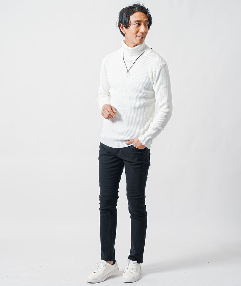 グレー ダウンジャケット コーデ ダウンジャケットメンズ 40代 メンズファッション 冬 暖かい 50代 男性 アウター ダウン ジャケット ファッション 秋冬 タートルネック 黒 コーデセット マネキン買い 冬服 セット コート ダウンコート 細見 スリムダウンジャケットメンズ