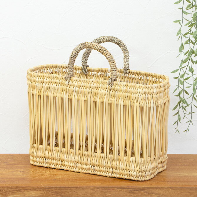 縦透かし ストローカゴ(小) / バスケット カゴ 収納かご 収納バスケット アフリカン 籠 おしゃれ ピクニック かごバッグ 細長 可愛い カゴバック 小さい ピクニックバスケット 編みかご 透かし 浴衣 角型 レトロ 透かし編み 夏 レディース