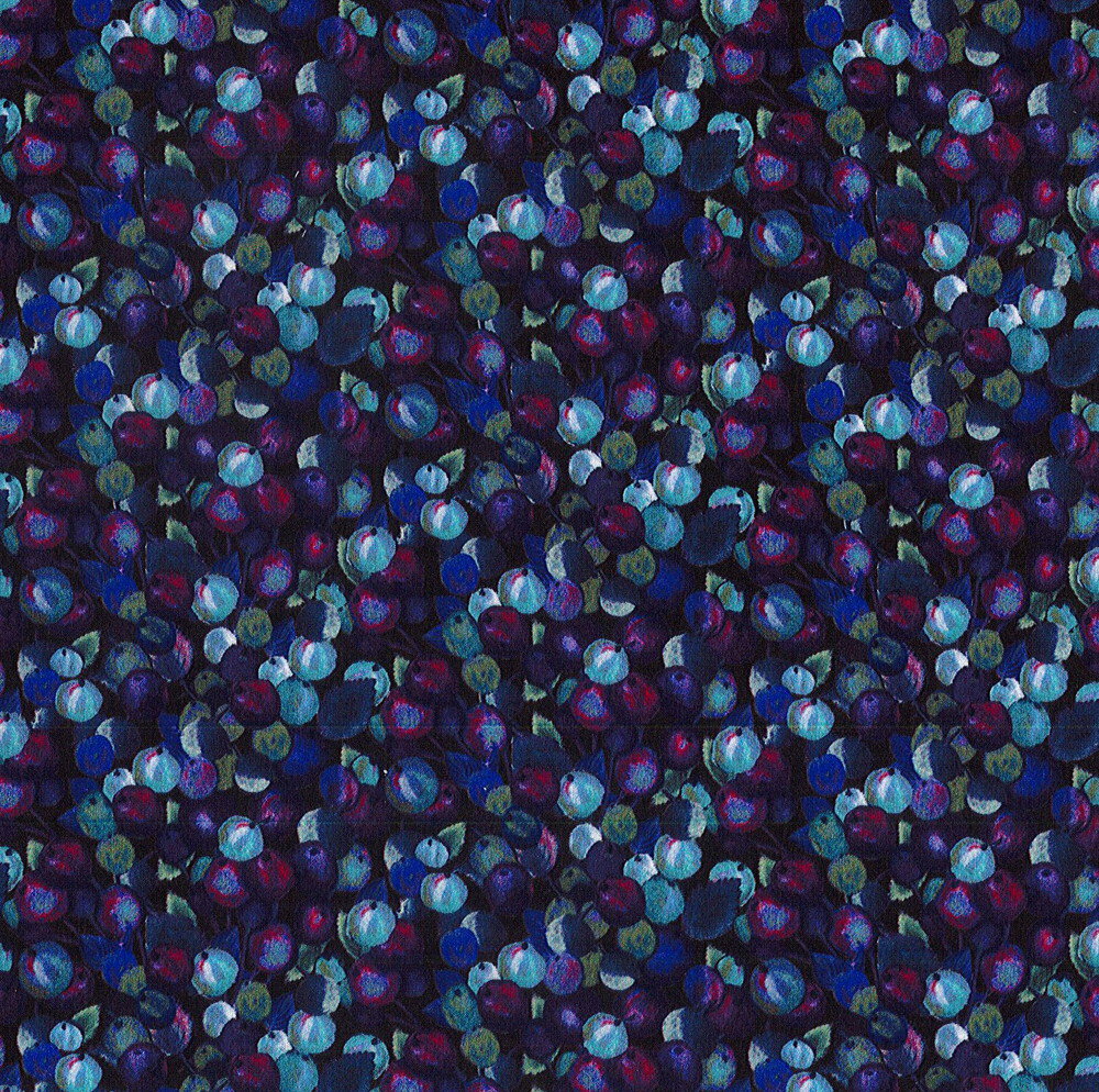 LIBERTYリバティプリント 国産タナローン生地(エターナル)＜Winter Berry＞(ウィンターベリー)3637253BEのサムネイル