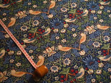 moda fabrics(モダ・ファブリックス)William Morris ウィリアムモリス オックス生地<Strawberry Thief>(ストロベリースィーフ)いちご泥棒<MULTIC BLUE(マルチックブルー)>8176-44T