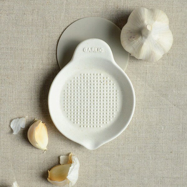 にんにくおろし ミニ ロロ LOLO 【 SHIKIKA シキカ 】暮らしの小道具 グレイター 擦りおろし 薬味 ニンニク 磁器 美濃焼 SALIU ミニ おろ...