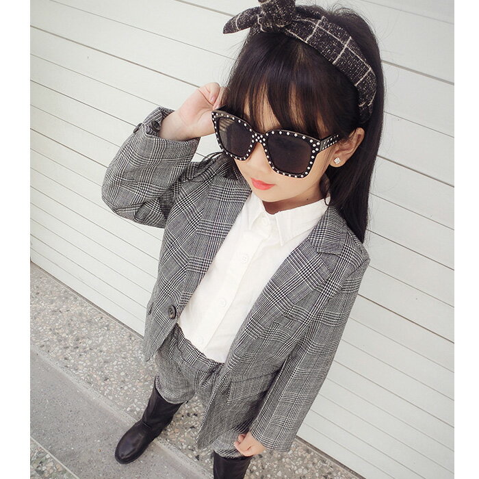 送料無料 女の子 子供スーツ 3点セット ジャケット ベスト パンツ 3ピーススーツ 子供服 キッズ グレー チェック柄 格子 グレンチェック 90cm 100cm 110cm 120cm 130cm 140cm 卒業式 入園式 発表会 結婚式 誕生日 七五三 入学式 卒園式 結婚式 発表会