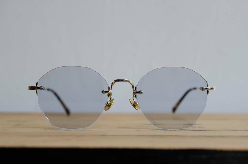 [ Mr.CASANOVA ] RICH / Gold / Light Blue Gray Lens