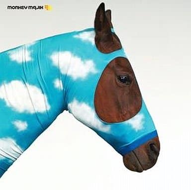 商品名【中古】空はまるで / MONKEY MAJIK（帯あり）種別CD帯についてケースの外側に付属しているキャッチコピーが書かれている用紙のことです。状態正常動作確認済みその他一部商品は特殊ケースは除き中古ケースから新品ケースへの交換を行っております。※特殊ケースの場合は傷がある場合がございますので予めご容赦ください。JANコード4988064233144商品説明研磨済みレンタル落ちではありません擦れ：無し破れ：無し水濡れ：無し国内盤2007年リリース収録曲につきましては問い合わせにてご確認いただけます。1枚組配送について通常：日本郵便ゆうパケット便で配送到着日時：発送から3-8日程度※発送または通知後から2-3日は当店含み追跡が行えません。※サイズが大きい場合または3点以上購入した場合に限り速達便に自動で切り替わります。※沖縄/離島の方は商品サイズによって着払いとなりますので予めご質問ください。・注意事項：モニターの発色によって、実際のものと色が異なる場合がございます。・古物商許可証番号：第211170000985商品名【中古】空はまるで / MONKEY MAJIK（帯あり）種別CD帯についてケースの外側に付属しているキャッチコピーが書かれている用紙のことです。状態正常動作確認済みその他一部商品は特殊ケースは除き中古ケースから新品ケースへの交換を行っております。※特殊ケースの場合は傷がある場合がございますので予めご容赦ください。JANコード4988064233144商品説明研磨済みレンタル落ちではありません擦れ：無し破れ：無し水濡れ：無し国内盤2007年リリース収録曲につきましては問い合わせにてご確認いただけます。1枚組配送について通常：日本郵便ゆうパケット便で配送到着日時：発送から3-8日程度※発送または通知後から2-3日は当店含み追跡が行えません。※サイズが大きい場合または3点以上購入した場合に限り速達便に自動で切り替わります。※沖縄/離島の方は商品サイズによって着払いとなりますので予めご質問ください。