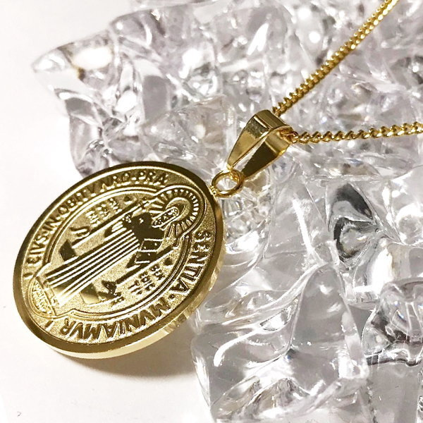 18金 18K コーティング ラテン語が刻まれた 聖ベネディクト メダイ コイン ネックレス ペンダント 楽天 ステンレス メンズ レディース ゴールド コインネックレス コインペンダント チェーン 魔除け 厄除け 御守り 40cm 45cm 50cm 60cm 【 送料無料 】