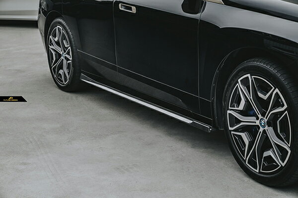 【FUTURE DESIGN】BMW iXシリーズ I20 Mスポーツ M60 サイドスカート 本物DryCarbon ドライカーボン エ..