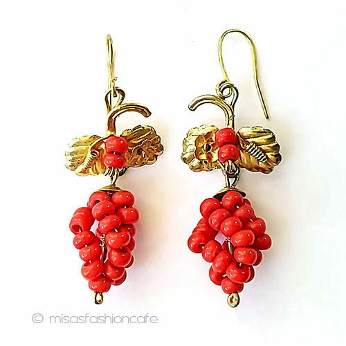 アンティークジュエリー　ビーズ　葡萄のピアス　Vintage・ヴィンテージジュエリー　アンティーク　コスチュームジュエリー　アクセサリー　　【海外直輸入USED品】