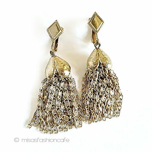 ヴィンテージイヤリング　 SarahCov　タッセル　　ビンテージ　Vintage　アンティーク　アクセサリー　コスチュームジュエリー　蚤の市　プレゼント　ギフト【海外直輸入USED品】