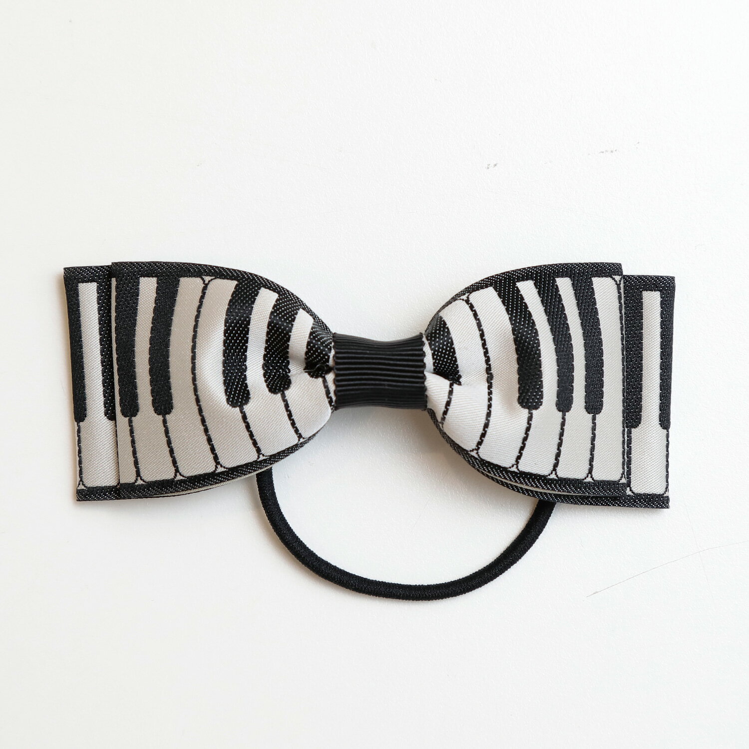 ヘアゴムリング 鍵盤 ピアノ ウェーブ メタル サイズレスヘアゴムリング ヘアアクセサリー ヘアアクセ レディース 女性 大人っぽい 大きめ プレゼント ギフト カジュアル おしゃれ オシャレ かわいい 可愛い シンプル【鍵盤リボンゴムリング】