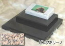 白大理石に写真を入れて国内製作します。 ペットのお墓(室内用)白大理石&ピンクポリーノ フラット ダブルタイプオーダーメッセージ・オーダーレイアウト製作写真配置・贈る言葉までご自由に指定下さい。