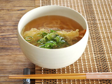 食器 どんぶり おしゃれ 丼ぶり 美濃焼 うどん鉢 そば アウトレット カフェ風 白 ぷるるんかわいいうどん鉢