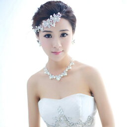 ウエディングアクセサリーウエディング用小物ブライダルヘアアクセサリー結婚式ヘアアイテムヘアアレンジ　ピアスタイプ　イヤリングタイプラグジュアリーアクセサリーメール便対応商品