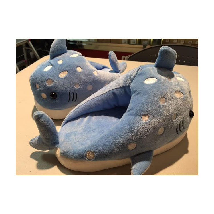 [ 輸入アクセサリー ] シャークスリッパの紹介画像3