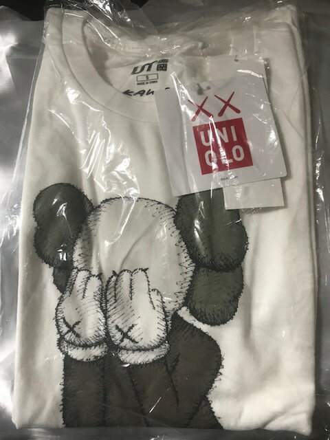 2016/第一弾/KAWS x UNIQLO/カウズ/ユニクロ/UT/TEE/Tシャツ/PASSING THROUGH/パッシングスルー/ホワイト/白/サイズS/サイズM/メンズ/レディース