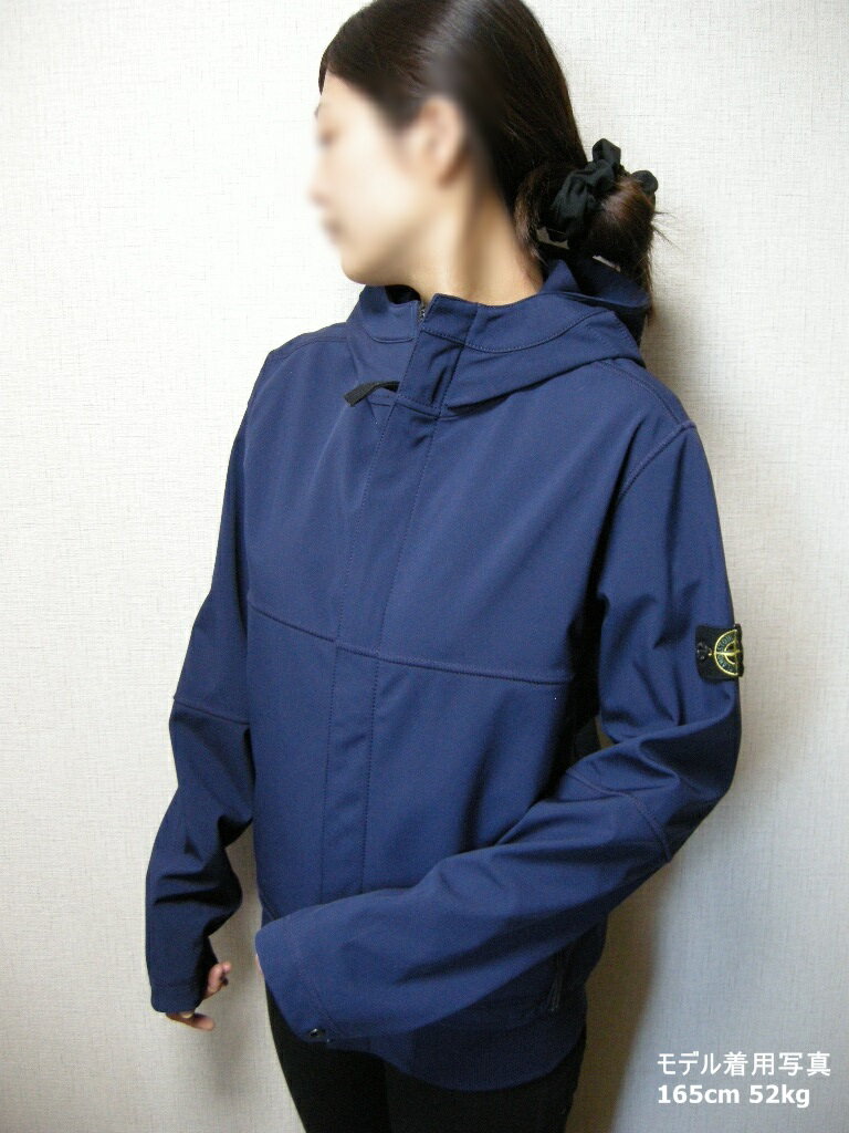 【STONE ISLANDストーンアイランド/フード付きナイロンパーカー/ナイロンジャケット】【キッズ14Aサイズ(170cm用 大人可)】【KIDS/キッズ/...
