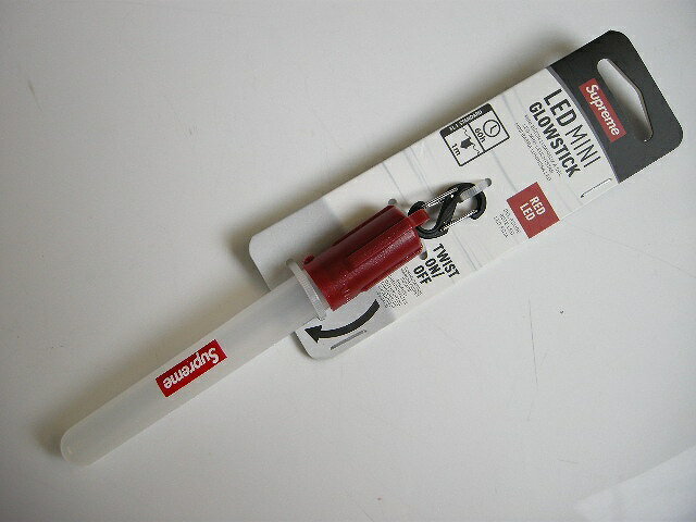 楽天市場】supreme ライト キーホルダー（バッグ・小物・ブランド雑貨