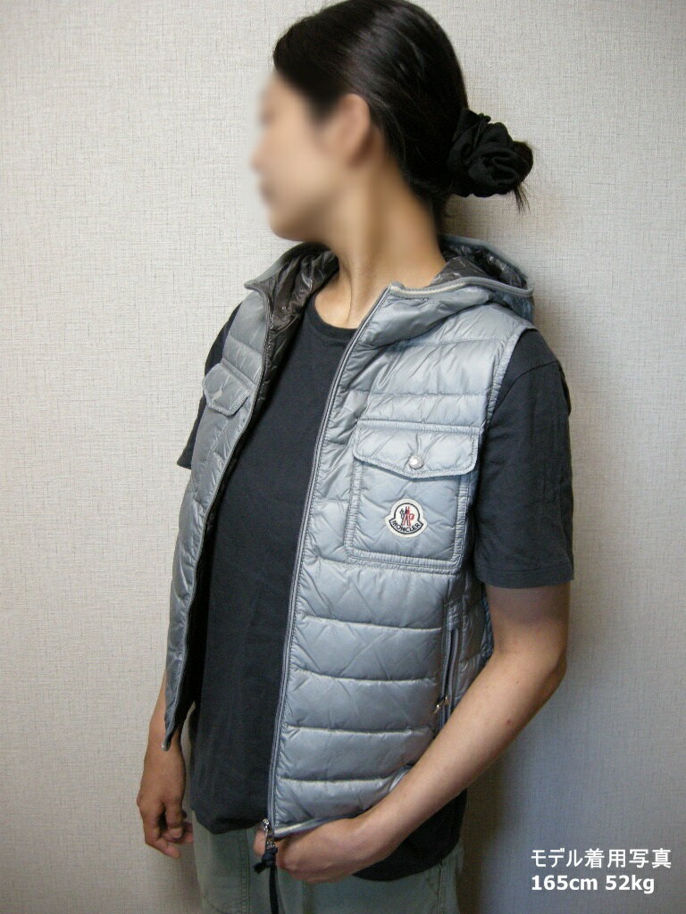 【MONCLER/モンクレール/フード付きライトダウンベスト/GERS/ジレ/DOWN VEST/ダ904/グレー系/ダウンベスト/フードダウン/KIDS(キッ...