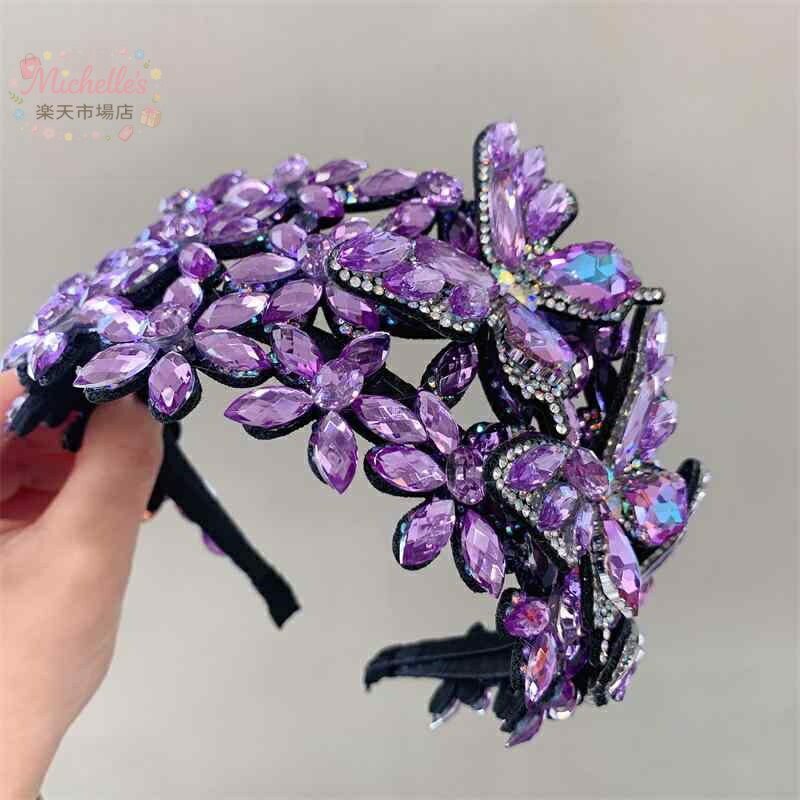 樂天商城 - ヘアアクセサリー レディース 女性用 ラインストーン カチューシャ ヘッドバンド 蝶々 幅広 上品 エレガント 高級感 韓国風 人気 パープル ピンク レインボー ファッション小物 髪飾り 普段使い デイリー