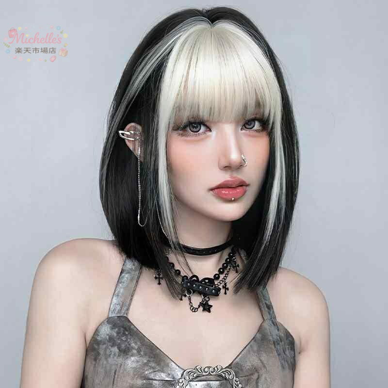 樂天商城 - ウィッグ レディース 女性用 ショート ストレート フルウィッグ シルバーアッシュグレー 前髪カラー グラデーション かつら 人工毛 耐熱ファイバー 自然 リアル 通気性 快適 イメチェン 普段使い おしゃれ