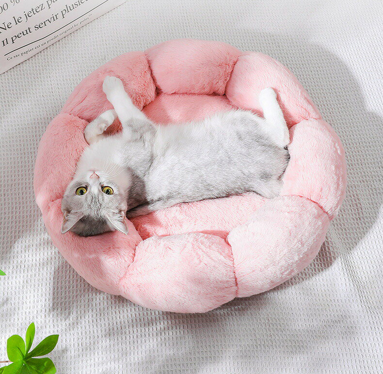ふわふわ ペットベッド 犬 クッションマット 犬用ベッド 猫用ベッド 花型 布団 可愛い 暖かい寝床 ペッ..