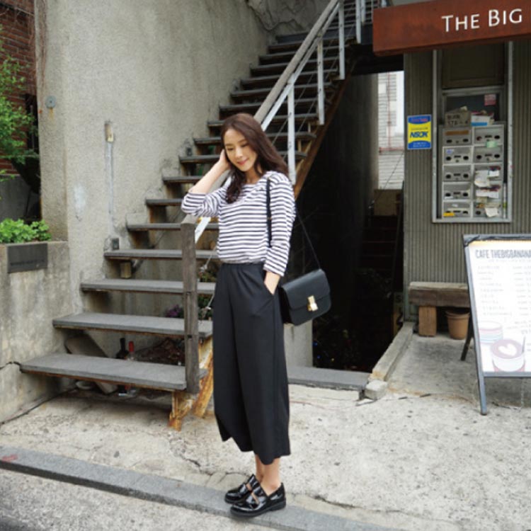 パンツドレス レディース 夏の 女性用 小さめの フレッシュ フォレスト 花柄 スカート。 ハイウエストで スリミング 効果の ある ミドル 丈 小さめ サイズ フェアリー ガーゼ