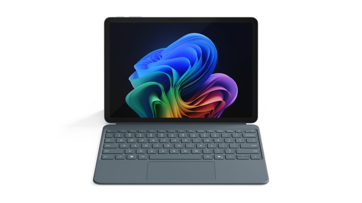 【Microsoft 公式ストア 限定モデル】 2点セット Surface Pro 12 インチ オーシャン グリーン Snapdragon X Plus 16GB 512GB + Surface Pro 12 インチ キーボード（スリム ペン付き） EP2-41606 Windows 11 Home