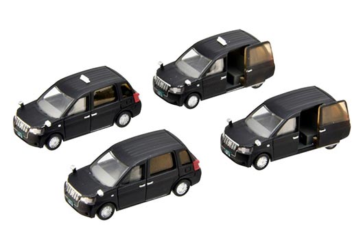 今や街中でもおなじみとなったジャパンタクシー、カーコレクション久々の新規開発アイテムです。セット内容は通常の状態と併せてスライドドア開状態も再現。4台セットを色違いの2種類で発売します。 ●1/150スケールNゲージサイズ●塗装組立済● オープンパッケージ ●メーカー：トミーテック ●商品番号：336211 ●スケール：Nゲージ