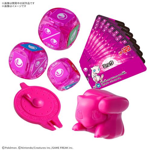 ■商品説明「BANDAI TABLETOP GAMES」の『プラコロ』より、「プラコロ スタートセット ミュウ 06 」が登場！すぐに遊べる対戦アイテムが全部そろう！「早くバトルがしたい！」キミにオススメ。※「BANDAI TABLETOP GAMES」とはBANDAI HOBBYが展開するテーブルトップゲームジャンル全体の総称です。■商品スペックメーカー：バンダイ品番：2826814作品名：ポケットモンスターキャラクター名：ミュウ内容物/付属品：【付属品】■キャラコロ×1■エネコロ×3■カスタムチップ×18■キャラカード×1■ワザカード×7■ライフカウンター×1■プレイシート＆取扱説明書×1対象年齢：8歳以上著作権表記：(C)Pokemon. (C)Nintendo/Creatures Inc./GAME FREAK inc.スケール：ノンスケールJAN：4573102722065■備考※商品の写真・イラストは実際の商品と一部異なる場合がございますのでご了承ください。※発売から時間の経過している商品は生産・販売が終了している場合がございますのでご了承ください。※商品名・商品仕様・発売日・価格などこのwebページの情報は変更になる場合がございますのでご了承ください。※パッケージ、ロゴ及び商品の仕様は、予告無く変更する場合があります。