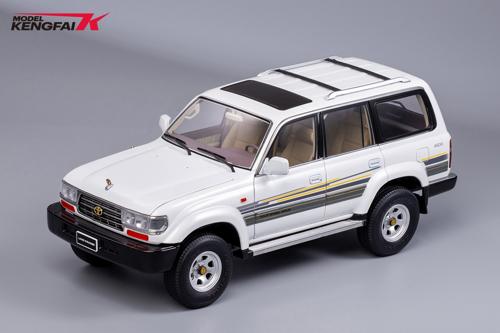 TK-KF032-1 KENGFAI 1/18 Toyota Land Cruiser VX-R iLC80j White