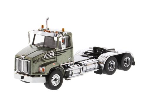 71038 DIECAST MASTERS 1/50 EGX^X^[ 4700 SB ^fgN^[ ^bNI[uO[