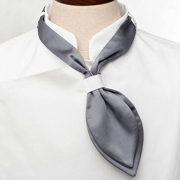 控えめな光沢が高級感を感じるシェフスカーフ☆chef scarf grey (Grey) #AA1685☆ユニフォームデザイナー専門ブランド a.mont☆飲食店・ホテル・サービスユニフォーム(制服)接客・厨房・コックコート・エプロンなどの専門店です♪ ☆a-montネクタイ