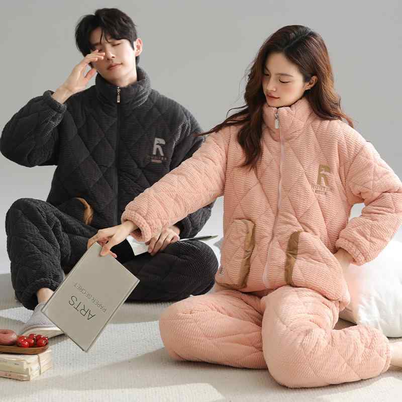パジャマ カップル 男女兼用 冬 秋冬 サンゴフリース 中綿入り 3層 厚手 あったか 保温 ハイネック ジ..