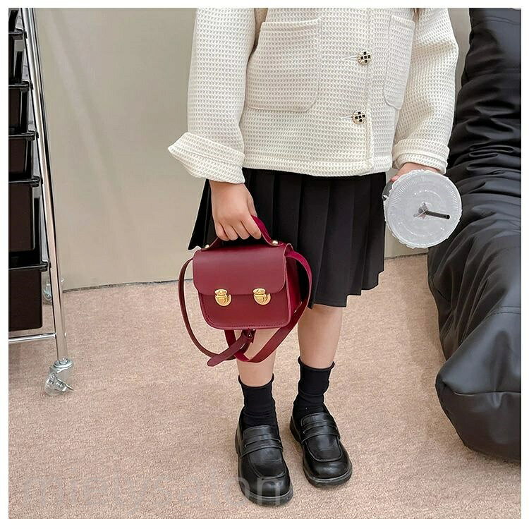 送料無料 ショルダーバッグ キッズ 子供 バッグ 鞄 ショルダー PUレザー シンプル ...
