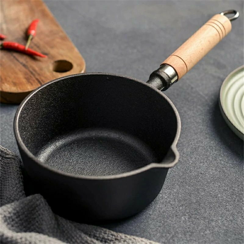 油鍋 片手鍋 ミルクパン 鍋 一人鍋 なべ小鍋 揚げ物 鍋 手作り鉄鍋 ミルクパン ソースパン IH対応 湯沸かし 鋳鉄製 非シリコン塗装 シリコーン塗装無し お手入れ簡単 長持ち 健康と美味しさにこだわる人が選ぶ鉄フライパン 熱伝導が早く