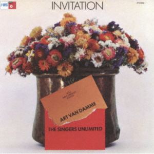シンガーズアンリミテッド ダム アートバン インビテイション詳しい納期他、ご注文時はお支払・送料・返品のページをご確認ください発売日2025/10/8関連キーワード：アルバムシンガーズ・アンリミテッド、アート・ヴァン・ダム / インヴィテイションインビテイション ジャンル ジャズ・フュージョン海外ジャズ 関連キーワード シンガーズ・アンリミテッド、アート・ヴァン・ダムシギ・シュワブ（g）ヘリベルト・トゥーゼック（vib）エバーハルト・ウェーバー（b）チャーリー・アントリーニ（ds）ジーン・ピュアリング（vo）レン・ドレスラー（vo）ボニー・ハーマン（vo）MPSを代表する混声コーラス・グループが、ジャズ・アコーディオンの草分け的存在であるアート・ヴァン・ダムと共演。至高のハーモニーと流麗なアコーディオンの融合が、卓越した録音によって満喫できる。　（C）RS日本初CD化／録音：1973年6月 ドイツ※こちらの商品はインディーズ盤のため、在庫確認にお時間を頂く場合がございます。封入特典解説付収録曲目11.スプリング・イズ・ヒア(2:31)2.バット・ビューティフル(3:02)3.ウィ・クッド・ビー・フライング(4:21)4.ヴァイオレッツ・フォー・ユア・ファーズ(4:22)5.インヴィテーション(4:05)6.チェリー(2:22)7.エクスタシー(3:30)8.レット・ゼア・ビー・ラヴ(2:36)9.マイ・ワン・アンド・オンリー・ラヴ(3:45)10.ウェイヴ(3:17)11.グッドバイ(2:58) 種別 CD JAN 4526180735151 収録時間 36分54秒 組枚数 1 製作年 2025 販売元 ウルトラ・ヴァイヴ登録日2025/09/04