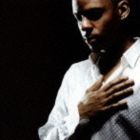 ジェロ タダ ナミダ詳しい納期他、ご注文時はお支払・送料・返品のページをご確認ください発売日2011/6/22ジェロ / ただ・・・涙タダ ナミダ ジャンル 邦楽歌謡曲/演歌 関連キーワード ジェロ3月23日発売アルバム『ベスト＆レア』で、歌手としての第一章を区切り、第二章のスタートを飾るシングル。ジェロのこれまでのアップテンポな演歌イメージから一転し、今作はピアノと弦だけによるジェロ版「悲しい酒」（美空ひばり）とも言える1曲。　（C）RS収録曲目11.ただ…涙(5:01)2.火焔樹(4:41)3.ただ…涙 （オリジナルカラオケ）(5:01)4.火焔樹 （オリジナルカラオケ）(4:38)関連商品ジェロ CD 種別 CD JAN 4988002608256 収録時間 19分22秒 組枚数 1 製作年 2011 販売元 ビクターエンタテインメント登録日2011/03/31