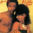 オーラ ア リトル ラブ詳しい納期他、ご注文時はお支払・送料・返品のページをご確認ください発売日2013/3/20オーラ / ア・リトル・ラヴア リトル ラブ ジャンル 洋楽ソウル/R&B 関連キーワード オーラサルソウル・オリジナル・リイシュー第8弾。本作は、スターリーナ・ヤンとカート・ジョーンズの男女2人によるヴォーカル・ファンク〜R＆Bプロジェクト、オーラのサード・アルバム。前作の“都会的なアーバン・ソウル”路線を更に推し進めた、彼らの代表作となる傑作アルバム。　（C）RS日本初CD化／ボーナストラック収録／リマスタリング／オリジナル発売日：1982年※こちらの商品はインディーズ盤のため、在庫確認にお時間を頂く場合がございます。封入特典解説付 種別 CD JAN 4526180129318 組枚数 1 製作年 2013 販売元 ウルトラ・ヴァイヴ登録日2013/02/05