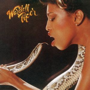 パイパー ワーデル ワーデル パイパー プラス8詳しい納期他、ご注文時はお支払・送料・返品のページをご確認ください発売日2025/10/15関連キーワード：アルバムワーデル・パイパー / ワーデル・パイパー ＋8ワーデル パイパー プラス8 ジャンル 洋楽クラブ/テクノ 関連キーワード ワーデル・パイパーFirst　Choiceにも在籍していた女性シンガー　Wardell　Piper　のソロ・デビュー・アルバム。Evelyn　｀Champagne｀King　の「Shame」を手掛けたことで頭角を現したJohn　H．　Fitch，　Jr．とReuben　Cross　のコンビをプロデューサーとして起用。ディスコ・ヒットとなった「Captain　Boogie」「Super　Sweet」を中心に、全曲ファンキーでソウルフルなディスコ・ナンバーで構成されたディスコの隠れ名盤。世界初CD化。　（C）RS世界初CD化／ボーナストラック収録／デジタルリマスタリング／1979年作品※こちらの商品はインディーズ盤のため、在庫確認にお時間を頂く場合がございます。封入特典解説付収録曲目11.スーパー・スウィート(11:30)2.ウィン・ユア・ラヴィン(7:00)3.キャプテン・ブギー(5:54)4.ドント・ターン・アウェイ・フロム・ミー・ベイビー(6:20)5.イフ・ユー・ウォント・トゥ・メイク・ラヴ・トゥ・ミー(7:10)6.ギミ・サムシング・リアル （シングル・バージョン） （Bonus Tracks）(3:26)7.パワー・オブ・ラヴ （シングル・バージョン） （Bonus Tracks）(3:09)8.キャプテン・ブギー （シングル・バージョン） （Bonus Tracks）(3:31)9.スーパー・スウィート （シングル・バージョン） （Bonus Tracks）(3:28)10.ドント・ターン・アウェイ・フロム・ミー・ベイビー （シングル・バージョン） （Bonus Track(3:33)11.キャプテン・ブギー （12インチ・シングル・バージョン） （Bonus Tracks）(8:05)12.スーパー・スウィート （12インチ・シングル・バージョン） （Bonus Tracks）(8:33)13.ハウ・ロング （フランス・12インチ・バージョン） （Bonus Tracks）(5:57) 種別 CD JAN 4526180735441 収録時間 77分42秒 組枚数 1 製作年 2025 販売元 ウルトラ・ヴァイヴ登録日2025/09/11