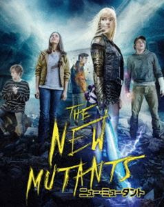 詳しい納期他、ご注文時はお支払・送料・返品のページをご確認ください発売日2021/3/31ニュー・ミュータント ブルーレイ＋DVDセット ジャンル 洋画アクション 監督 ジョシュ・ブーン 出演 アニャ・テイラー＝ジョイメイジー・ウィリアムズチャーリー・ヒートンヘンリー・ザガブルー・ハント未熟さゆえに特殊能力を制御できず、辛い過去を背負った5人の若者。極秘施設で訓練を受ける彼らの前に、突如現れた謎のモンスター。恐怖で錯乱する中、さらなる危機が訪れる。運命に抗う闘いの結末とは…。マーベル・コミック原作のSFアクション。封入特典アウターケース（初回生産分のみ特典）／DVD（本編）特典映像未公開シーン（屋根裏の先、イリアナの部屋、ランチタイムの後、ダニの悪夢、遊びの途中で、閉ざされるドア、脱出計画）／原作と映画／5人のミュータント／音声解説：ジョシュ・ブーン（監督）ビル・シェンキェヴィチ（原作）／劇場予告編（予告編1、予告編2）関連商品映画X-MENシリーズマーベル関連商品セット販売はコチラ 種別 Blu-ray JAN 4959241779472 収録時間 94分 カラー カラー 組枚数 2 製作国 アメリカ 字幕 日本語 英語 音声 英語DTS-HD Master Audio（7.1ch） 販売元 ウォルト・ディズニー・ジャパン登録日2020/12/24